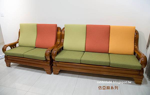 新莊區客戶陳小姐實木椅訂做新椅墊