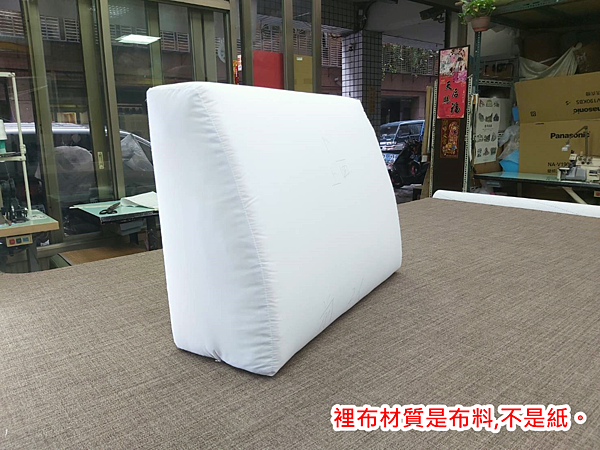 台北市松信路客戶實木椅訂做新座墊+椅背
