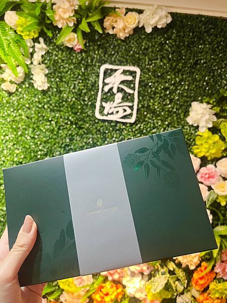 禾場芳療。探索香氣的牌卡之旅,超療育的芳香體驗。 禾場芳療。探索香氣的牌卡之旅,超療育的芳香體驗。