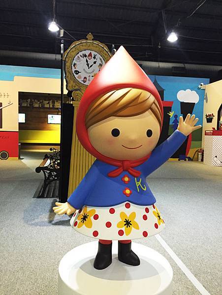 高雄駁二小紅帽特展-4.jpg 高雄駁二小紅帽特展-4.jpg