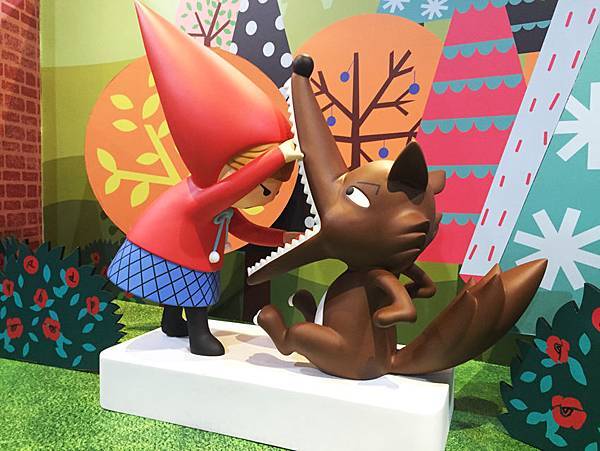 高雄駁二小紅帽特展-10.jpg 高雄駁二小紅帽特展-10.jpg