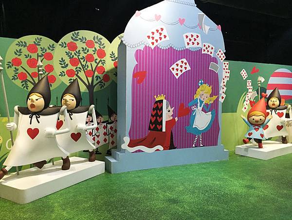 高雄駁二小紅帽特展-16.jpg 高雄駁二小紅帽特展-16.jpg