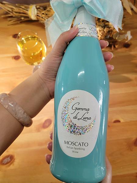 LINE_ALBUM_香檳_230508_3.... LINE_ALBUM_香檳_230508_3....