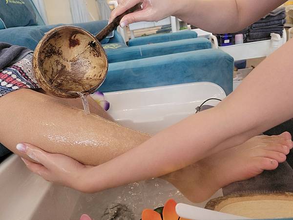 LINE_ALBUM_老婆很享受的越式洗髮_230809_33 LINE_ALBUM_老婆很享受的越式洗髮_230809_33