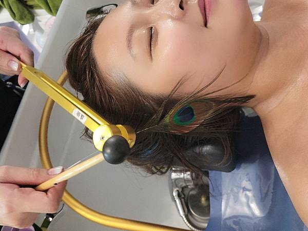 LINE_ALBUM_老婆很享受的越式洗髮_230809_113.. LINE_ALBUM_老婆很享受的越式洗髮_230809_113..