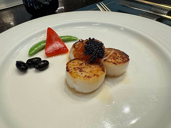 LINE_ALBUM_合牛_241229_112