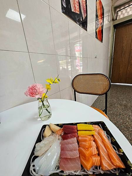 LINE_ALBUM_三川生魚片_250329_8