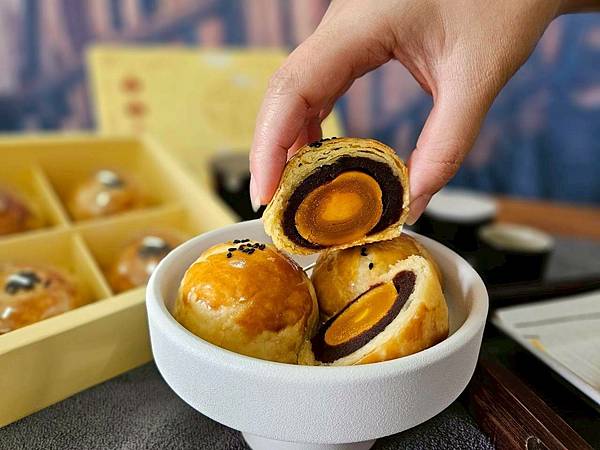 LINE_ALBUM_月餅_251003_22 LINE_ALBUM_月餅_251003_22