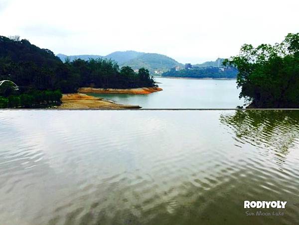 sun moon lake