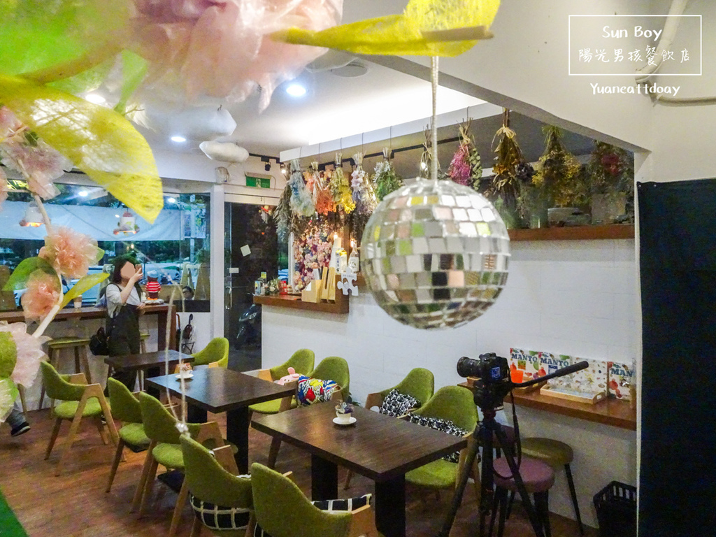 DSC01011.jpg DSC01011.jpg