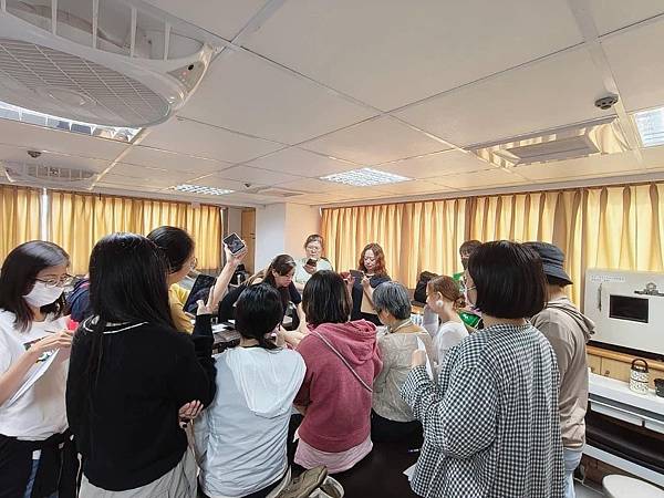 113.10.29 芳香精油美體舒壓人才培訓班結訓