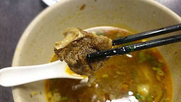 DSC_0012.JPG DSC_0012.JPG