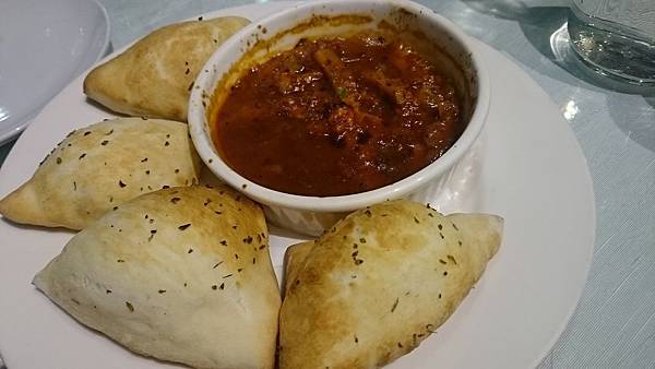 DSC_0015.JPG DSC_0015.JPG