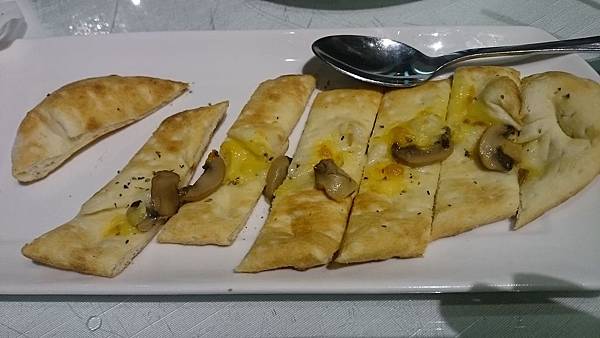 DSC_0017.JPG DSC_0017.JPG