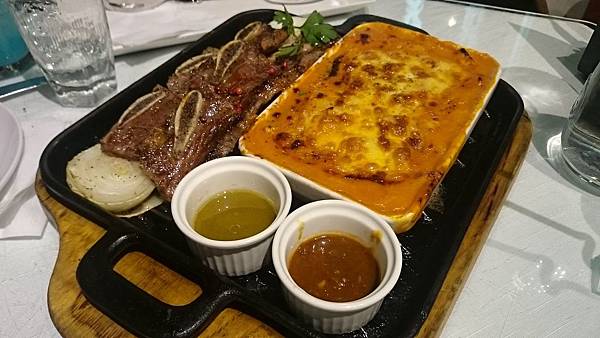 DSC_0018.JPG DSC_0018.JPG