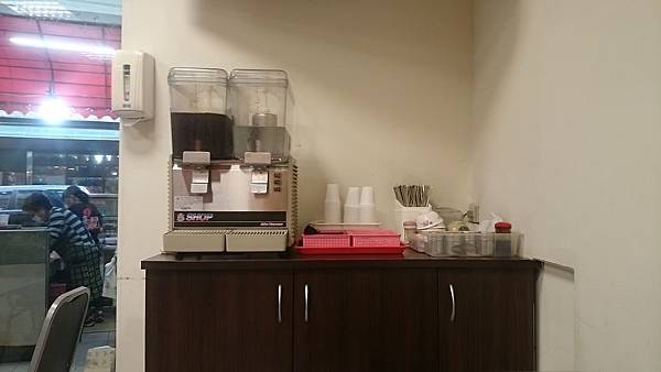 DSC_0051.JPG DSC_0051.JPG