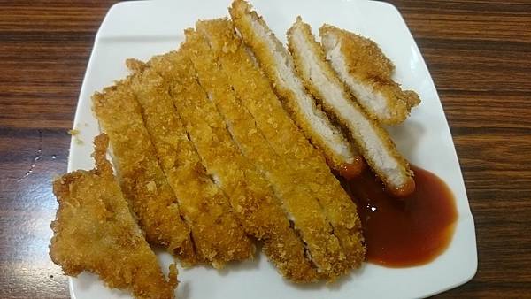 DSC_0053.JPG DSC_0053.JPG