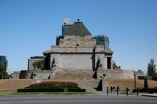 Shrine of Rememberance (backside)