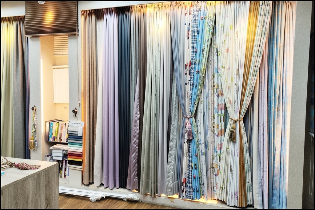 Fu Ju Curtains 富居窗簾 3.jpg