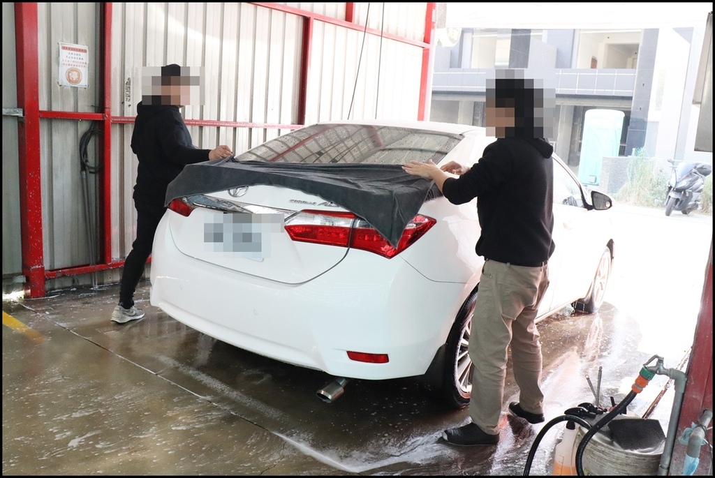 洗來登汽車美容中心24.JPG