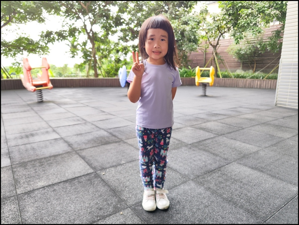 WIWI-防晒排汗凉感衣16.jpg