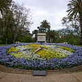 victoria garden-flower clock