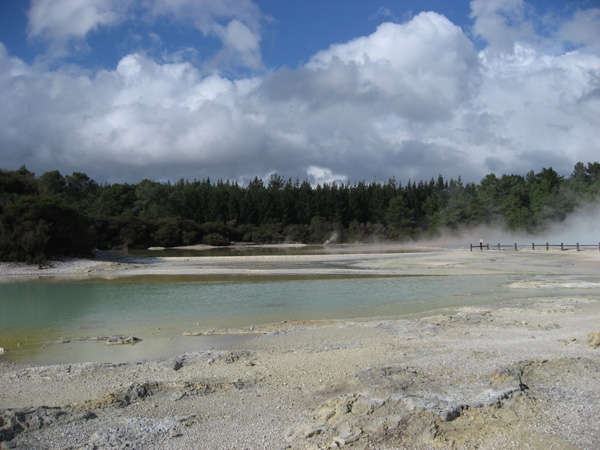 31.07.2007 Rotorua 45 Wai-O-Tapu.JPG