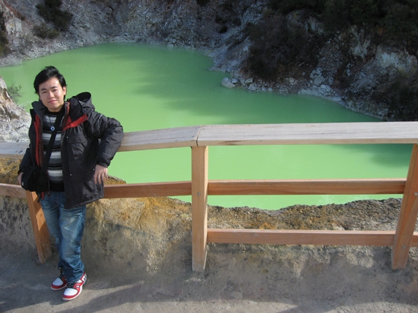 31.07.2007 Rotorua 58 Wai-O-Tapu.JPG