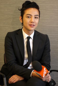 %E2%94%94100423%E2%94%98JKS_AsiaTourInSingapore_PC-25.jpg