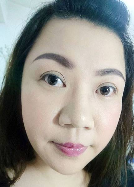 BC百匡,靚顏抗皺淡紋賦活油(百匡賦活膠囊),百匡賦活膠囊,
白龍膽花精萃可亮白撫平細紋與修護受傷肌膚,並高度保濕鎖水,延緩肌膚老化,一顆多種用途,強效版晚安面膜
,百匡賦活膠囊,百匡膠囊
