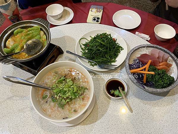 【不專業食記】苗栗後龍｜阿水飯店｜苗栗必吃海鮮餐廳，後龍在地