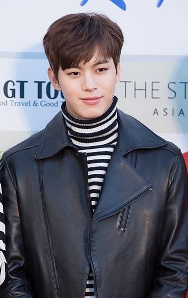 HONGBIN.jpg