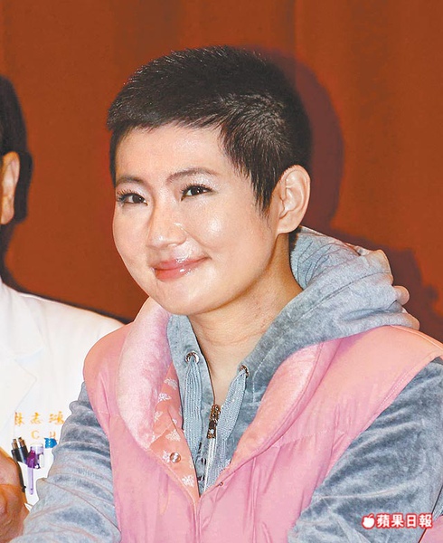 Selina 浴火重生 Selina 浴火重生