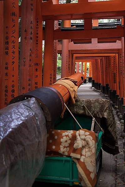 伏見稻荷大社-30.jpg