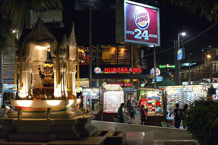 Chiang Mai night-14.jpg Chiang Mai night-14.jpg