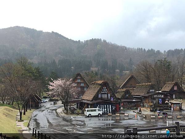 4/17-一早大風大雨