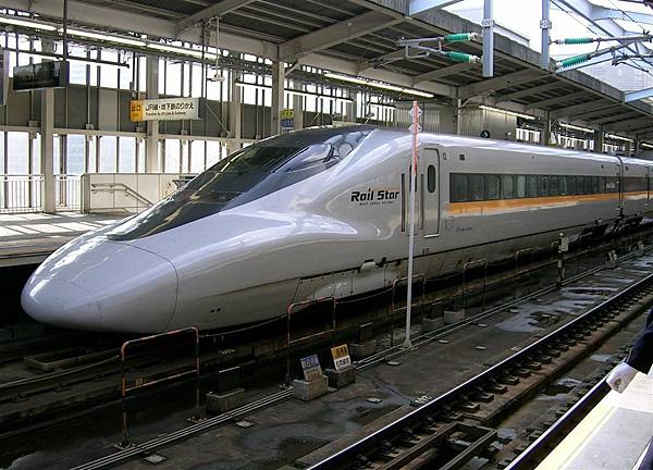 日本新幹線高速火車
