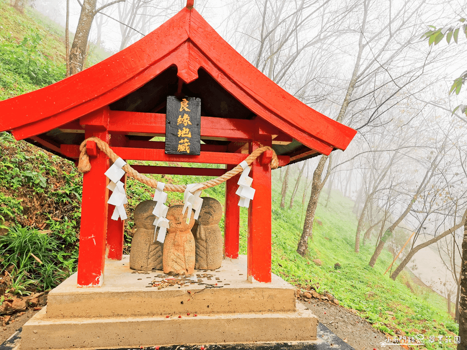 桃園賞櫻景點推薦｜翠墨莊園｜上千棵櫻花樹,和服體驗,日式造景彷彿秒飛日本！_小雨問路 (30).PNG