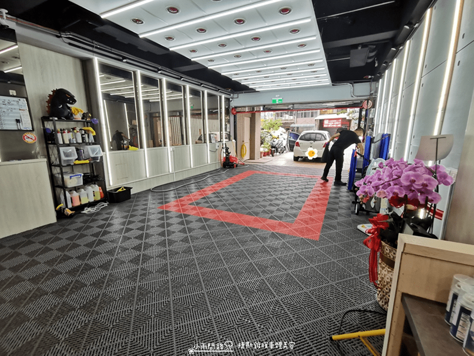 台北汽車美容洗車打蠟推薦|捷斯鍍膜車體美容|平價實在頂級服務_小雨問路 (6).png 台北汽車美容洗車打蠟推薦|捷斯鍍膜車體美容|平價實在頂級服務_小雨問路 (6).png