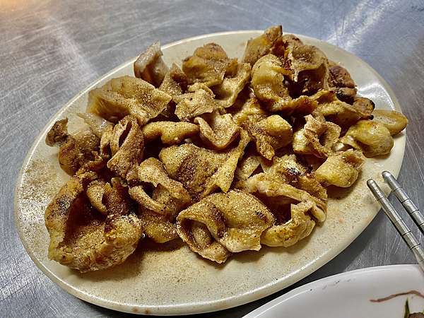 雨天 從高雄回屏東的路上 經過一家吸引我的炭烤香味 古早味炭烤大腸香腸 屏東大埔大腸香腸和生店 吃貨愛耍廢 雨天 從高雄回屏東的路上 經過一家吸引我的炭烤香味 古早味炭烤大腸香腸 屏東大埔大腸香腸和生店 吃貨愛耍廢