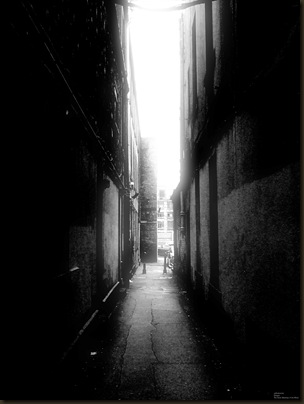 Dark_Alleyways_of_the_mind_by_mkIndustrial