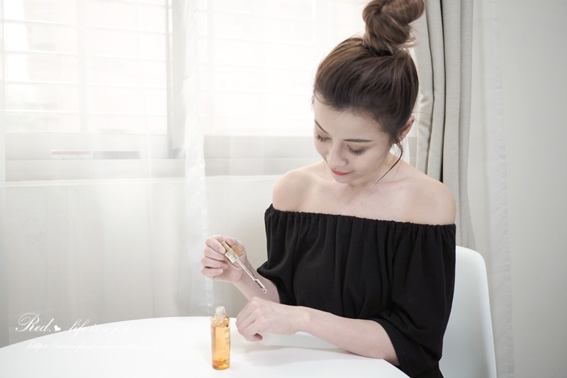 娇兰皇家蜂王乳平衡油 (3).JPG