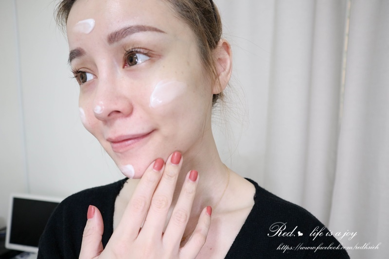 SK-II R.N.A.超肌能紧致活肤霜 (2).JPG