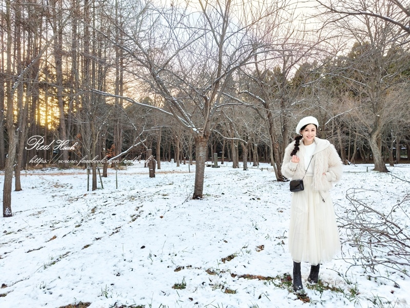 ★穿搭。旅行也必須美美的~超好搭的極軟簡約抓皺短靴@北海道♥