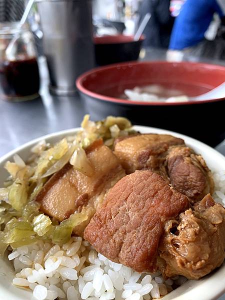 台南東區│後甲嘉義雞肉飯-控肉飯