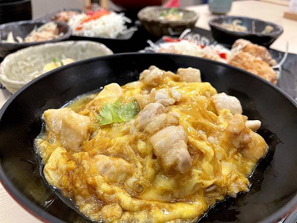 雞三和：深受日本國民喜愛的老牌雞肉專賣店-親子丼