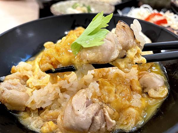 雞三和：深受日本國民喜愛的老牌雞肉專賣店-親子丼