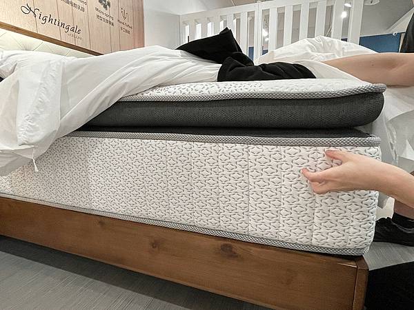 進口電動沙發家具推薦|CELLINI皇齊家居:牛皮電動沙發第一品牌,創造有品味的生活,就從家的沙發開始|高質感高CP值電動沙發、進口床墊、餐桌椅、柚木傢俱 進口電動沙發家具推薦|CELLINI皇齊家居:牛皮電動沙發第一品牌,創造有品味的生活,就從家的沙發開始|高質感高CP值電動沙發、進口床墊、餐桌椅、柚木傢俱