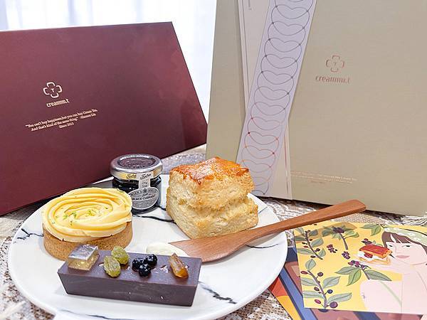 彌月禮盒推薦│台中花型檸檬塔首創名店creammm.t：質感彌月禮盒首選，彌月試吃贈禮方案新上市│Cream Tea