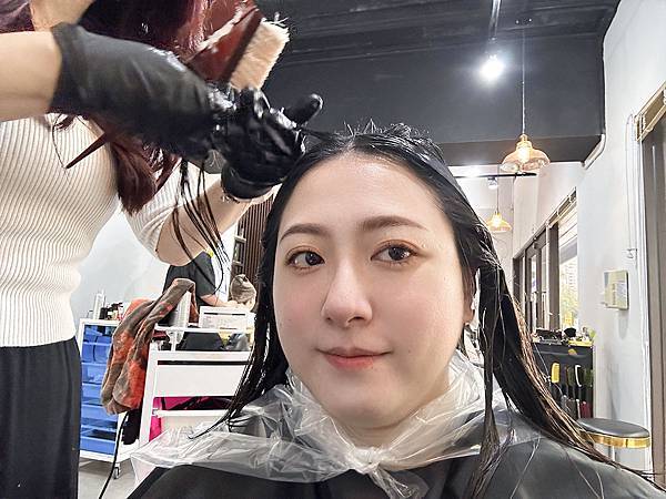 台北淡水髮廊│ Verite Hair Salon：自然鬆軟